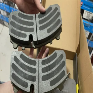 WVA29162 Auto Ceramic Disc Brake Pads for Fuhua 12T Joint Heavy Truck Front Wheel — photo 4