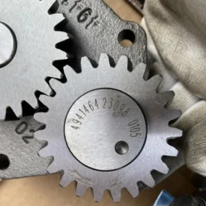 OEM 4941464/3991123 L340/ISLE375/QSL9.3 Engine Oil Pump Assembly for Replace/Repair — photo 4