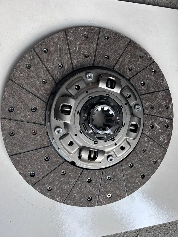 1-31240-892-1 Truck Clutch