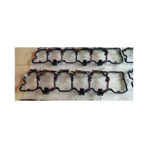 1983-1985 Year Auto Engine Valve Cover Gasket 6754-11-8330 for Dongfeng Cummins Direct — photo 1