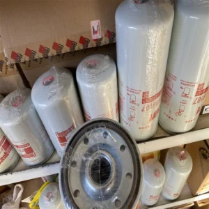 FM13 Heavy Truck Fuel/Water Separator FS36210 for Sinotruck Diesel Engine Oil Filter — photo 2