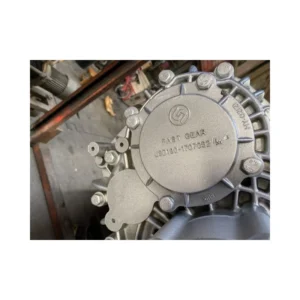 Truck Model Howo 80*50 Heavy Truck Gear Box 12JSDX240TA Transmission for Sintruk — photo 3