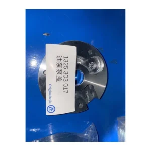 Transmission Oil Pump Cover 1325 303 017 for Howo Truck 16S2220TO 16S2230TO Gearbox — photo 1